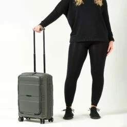IT Luggage Momentous - Cabin (Starlight Grey) -UK Suitcase Sales 2024 18 77276ee0 4297 45ea a9b9 c9eeb6c14654