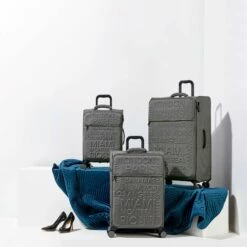 IT Luggage Citywide - Cabin (Charcoal) -UK Suitcase Sales 2024 25 bd9c0109 43f8 4343 b183 436e04cbbbc4