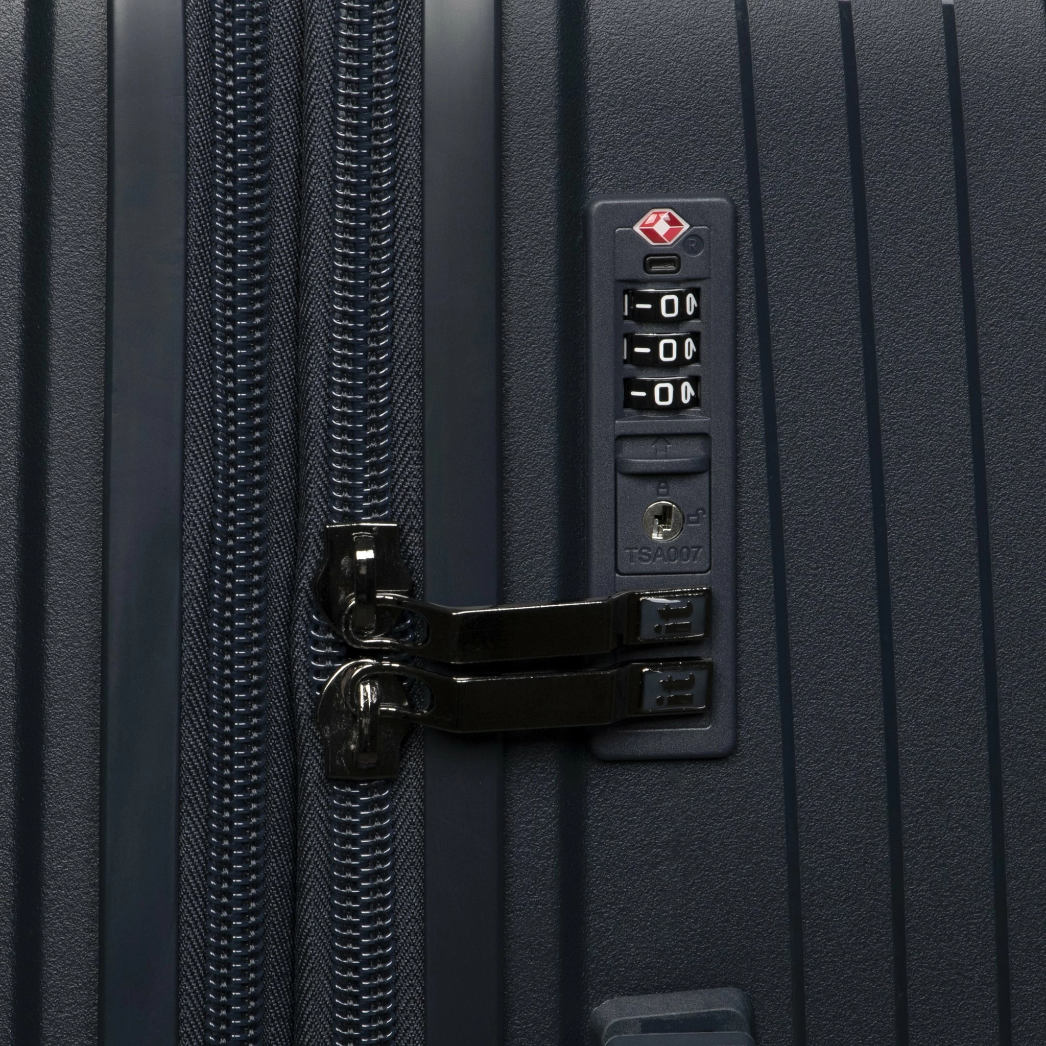 IT Luggage Spontaneous - Cabin (Blueberry) 8 IT Luggage Spontaneous - Cabin (Blueberry) - Image 6