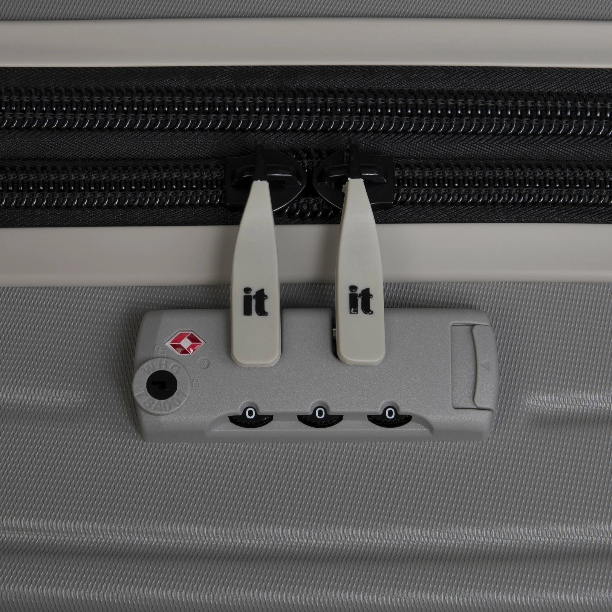 IT Luggage Eco-Protect - Medium Plus (Elephant Skin) 8 IT Luggage Eco-Protect - Medium Plus (Elephant Skin) - Image 6