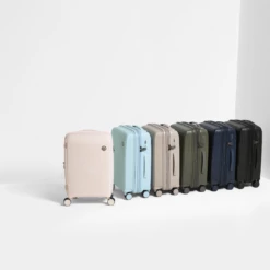 IT Luggage Spontaneous II - Cabin With Pocket (Olive Night) 23 IT Luggage Spontaneous II - Cabin With Pocket (Olive Night) -UK Suitcase Sales 2024 3 e33ac10f fa20 4cd9 88d0 03b20522f6bc