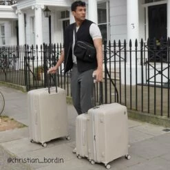 IT Luggage Spontaneous - Large (Feather Grey) -UK Suitcase Sales 2024 3 fc52d954 b43f 4692 a16f 45e6b20db906