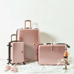 IT Luggage Helixian - Cabin (Metallic Rose Gold) -UK Suitcase Sales 2024 9 81a8348f 4583 4f52 a7f0 54407860c3be